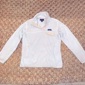 White fleece Patagonia